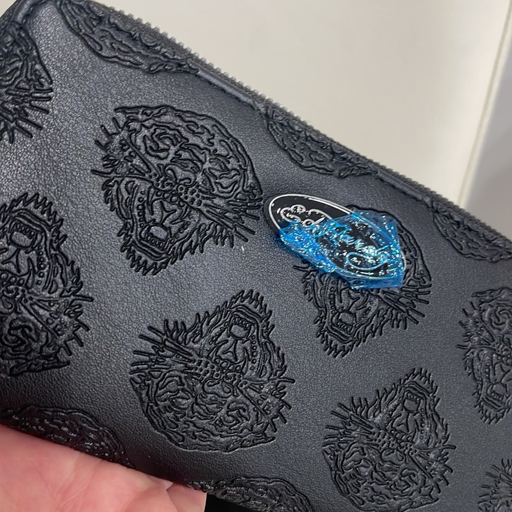 Ed Hardy Black Embossed Tiger Print Satchel Crossbody Bag &  Wallet/Wristlet - Picture 9 of 10